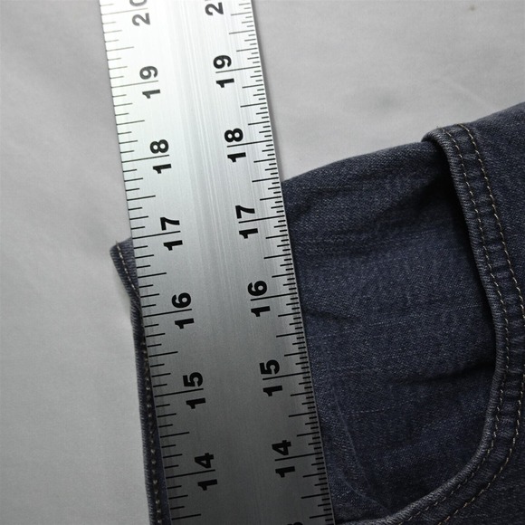 Gloria Vanderbilt 14 Short Amanda Classic Taper Gray Stretch Denim Womens Jeans - Picture 2 of 9